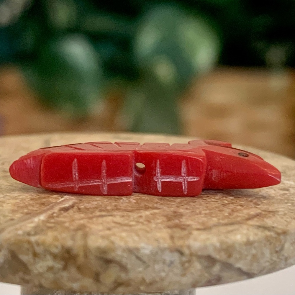 Vintage Coral Zuni Fetish Armadillo Bead Native American Carved Spirit Animal 1" - Picture 5 of 12